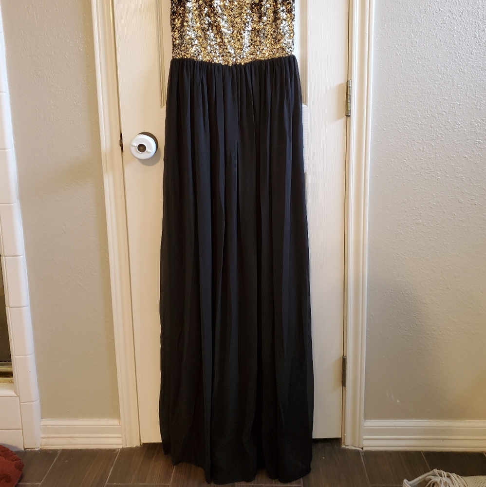 Lulus Dress - Picture 3 of 4